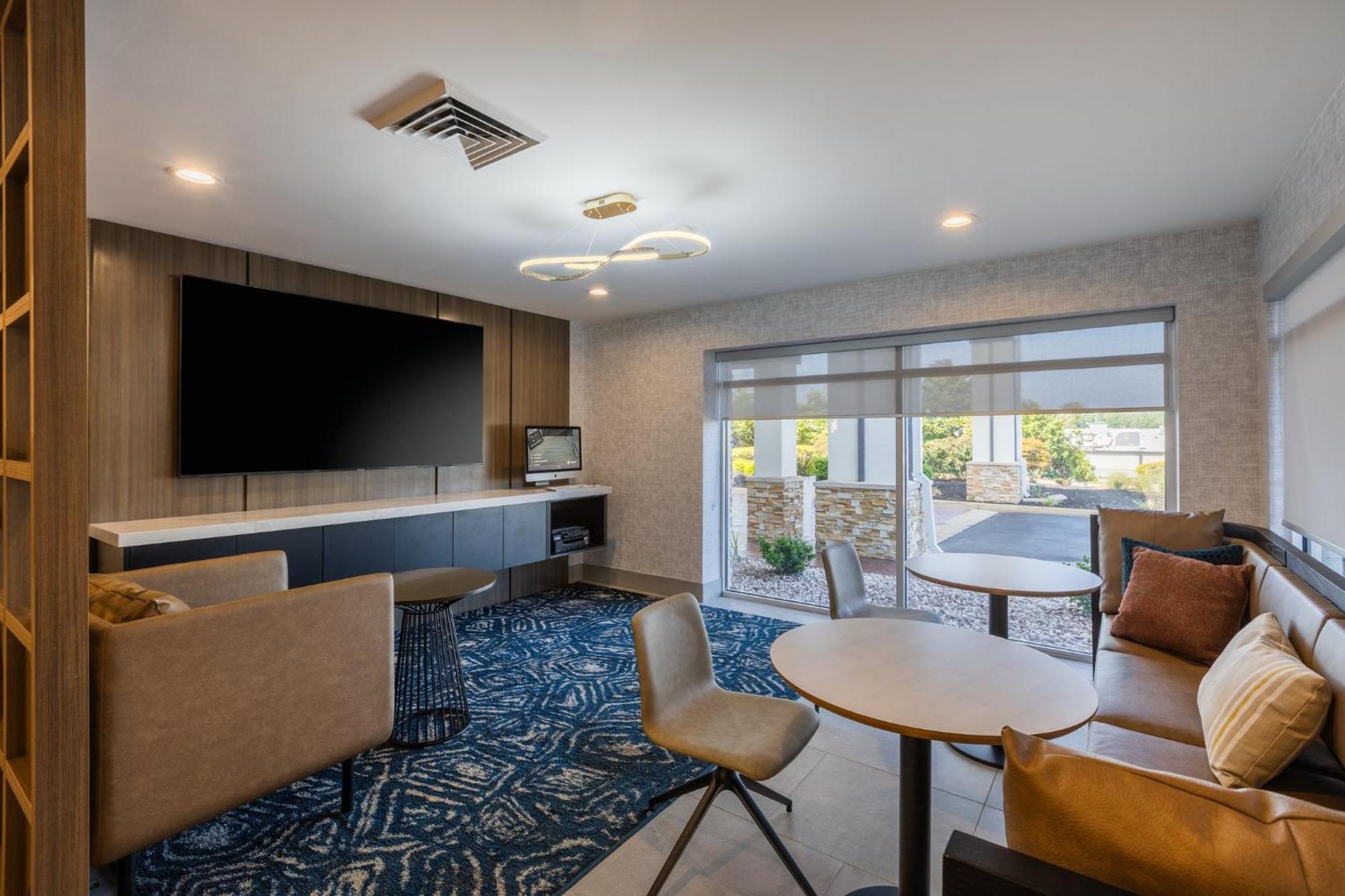 Holiday Inn Anderson By Ihg Exterior foto